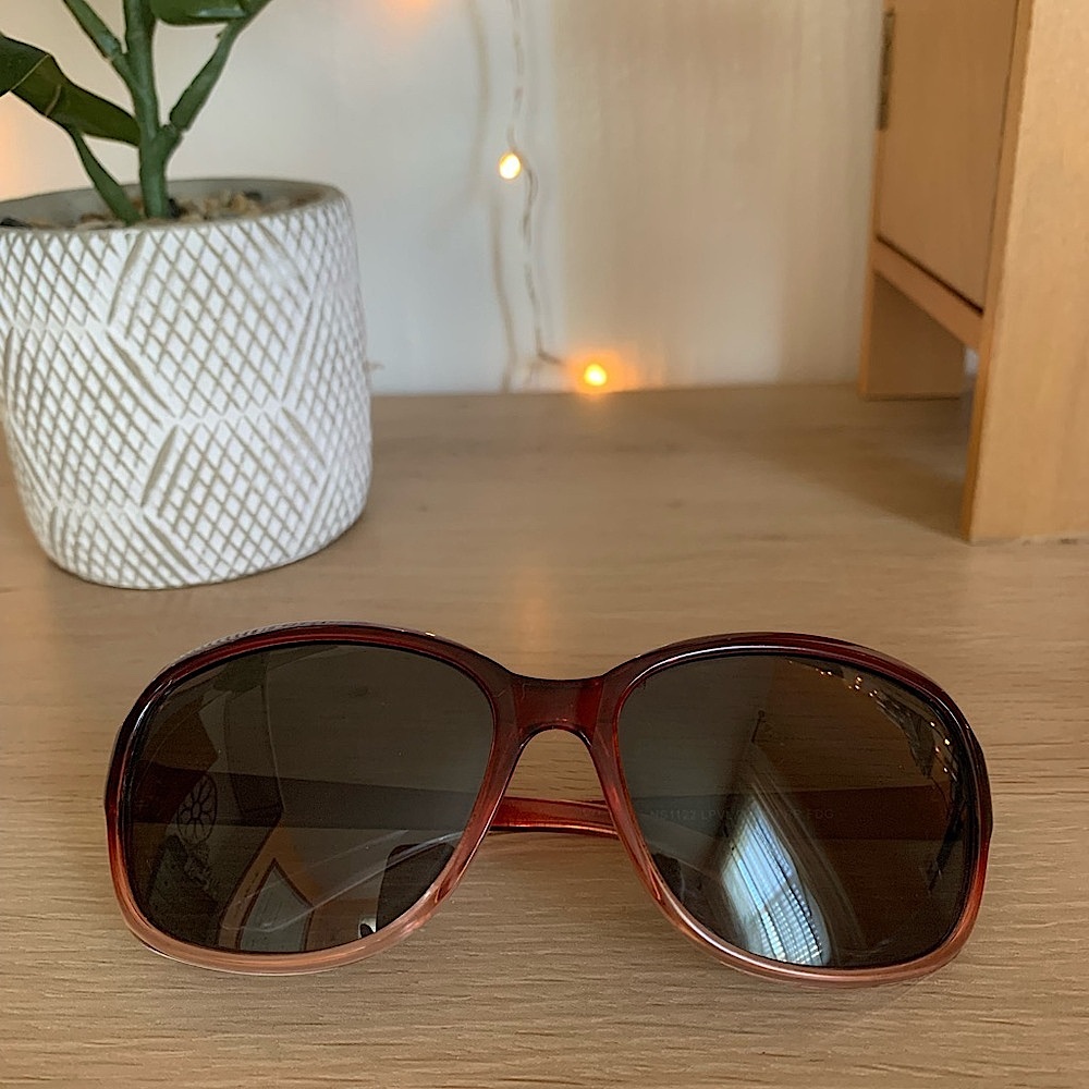 5️⃣$5 Bundle🌺Women’s Brown Red Ombré Sunglasses